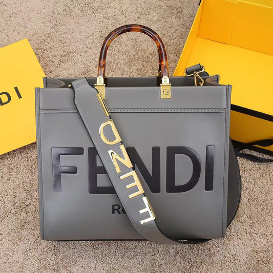 Fendi Sunshine Shopper Medium Style#1 Bag