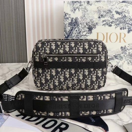 Dior Essentials Safari Messenger Bag