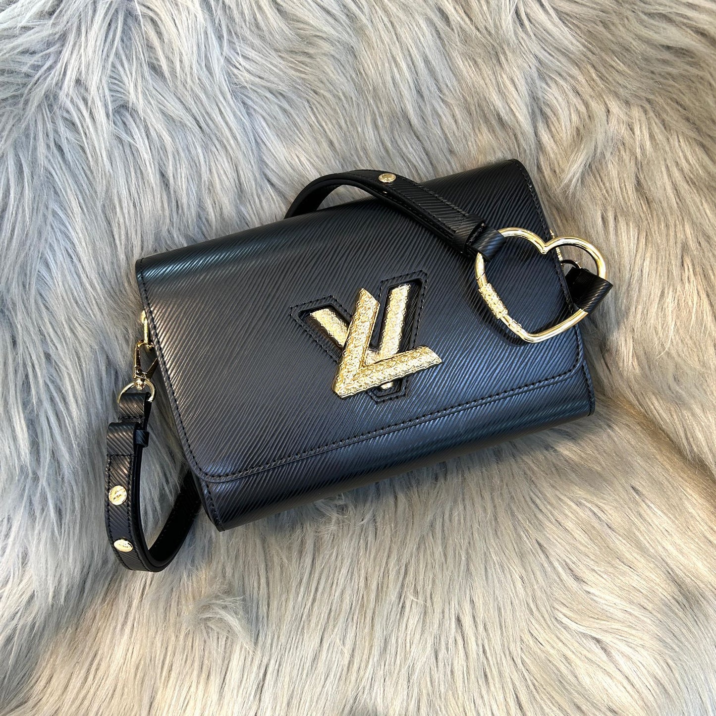 Louis Vuitton West twist Shoulder Bag