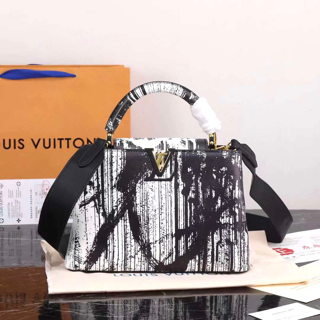 Louis Vuitton Capucines Style #2