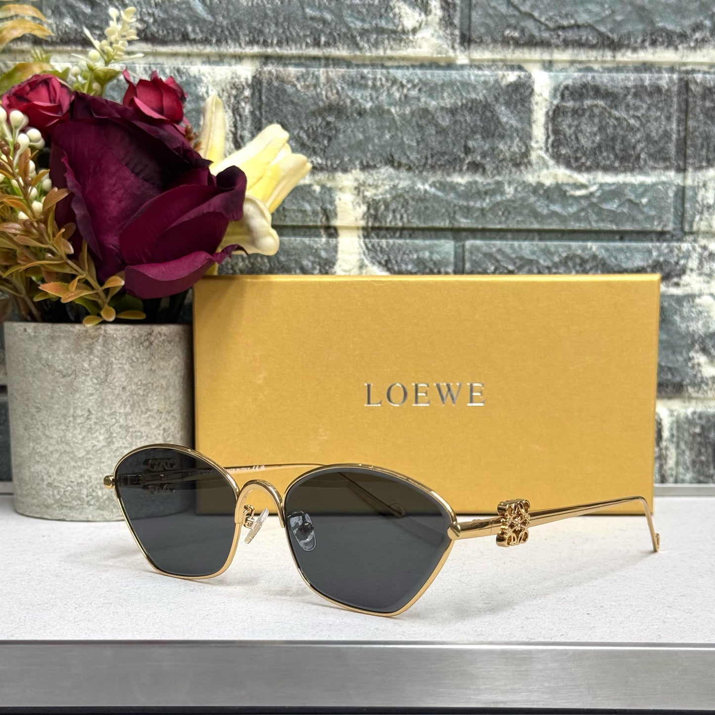 Loewe Style #4 Sunglasses