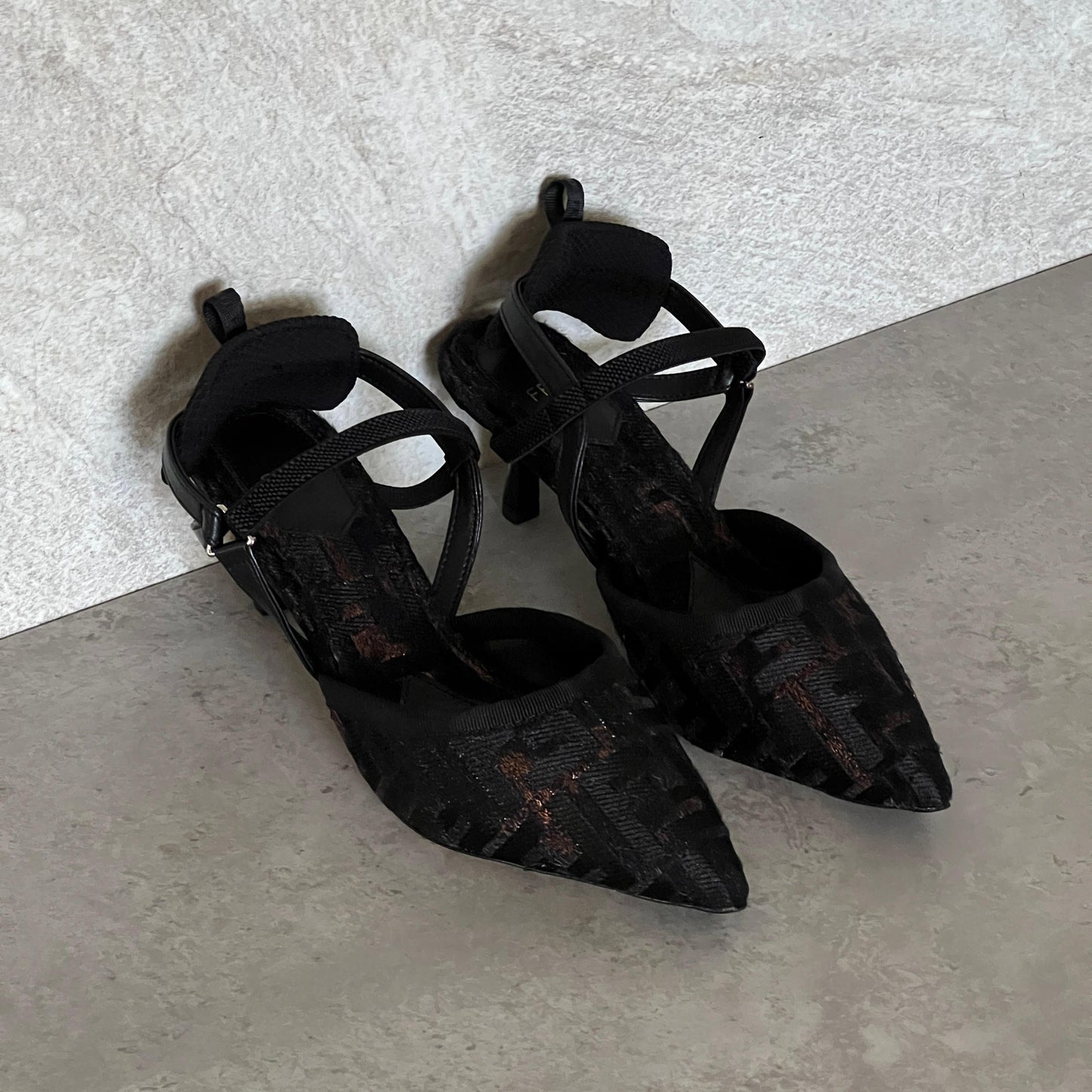 Fendi Style #17 Shoes