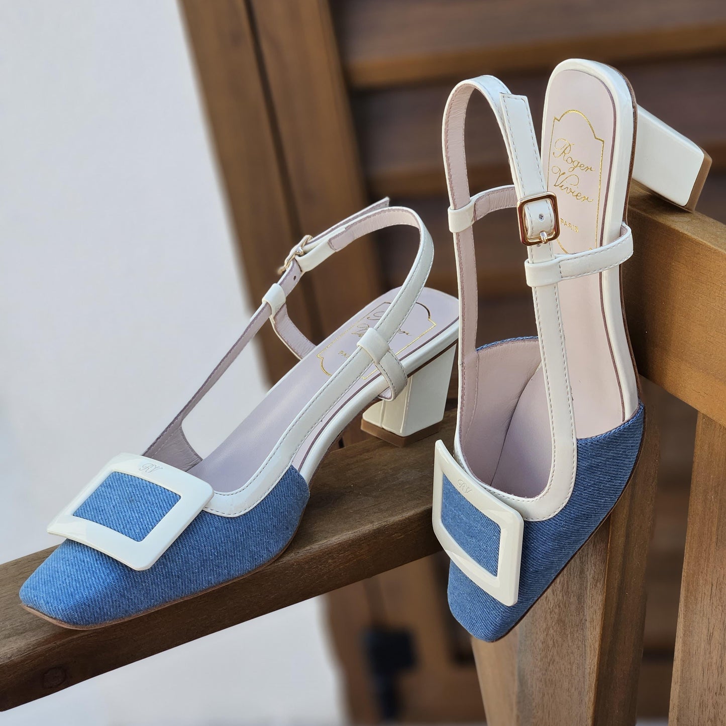 Roger Vivier Style#7 Shoes