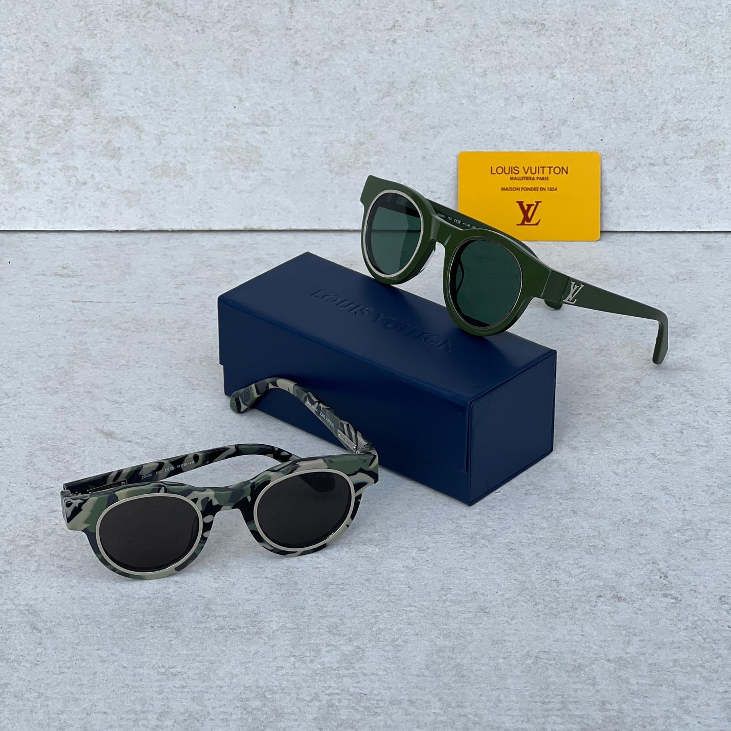 Louis Vuitton Style #4 Sunglasses