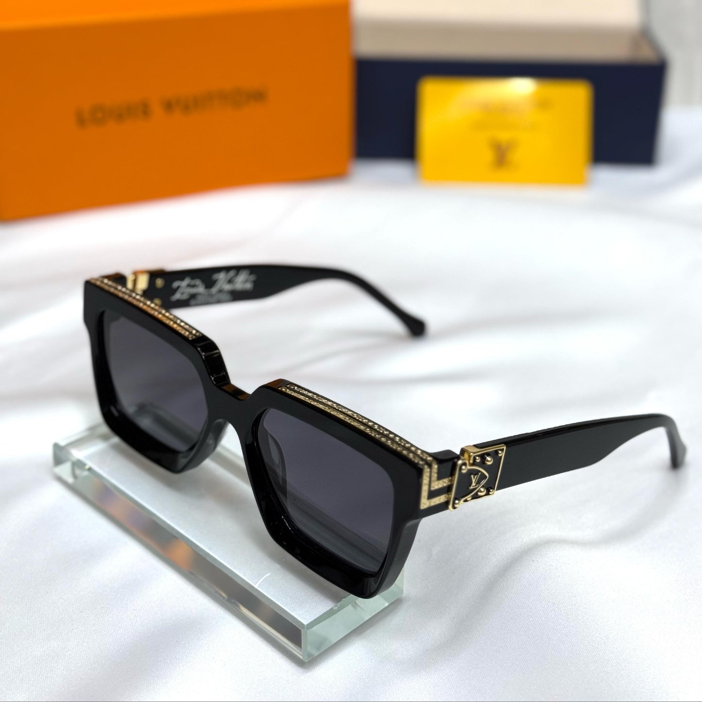 Louis Vuitton Style #8 Sunglasses