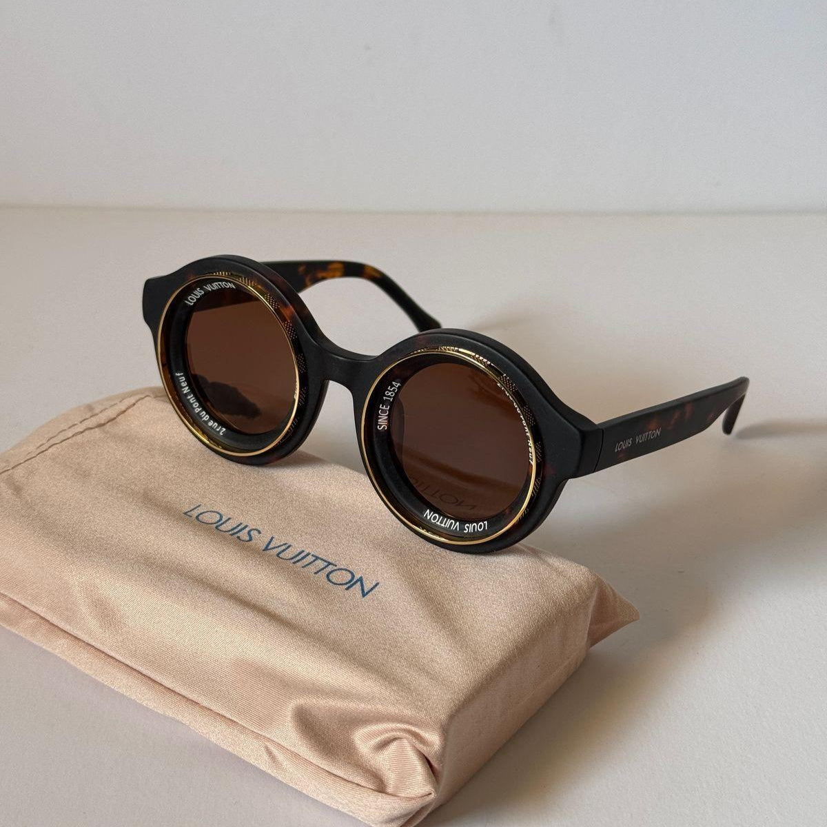 Louis Vuitton Style #16 Sunglasses