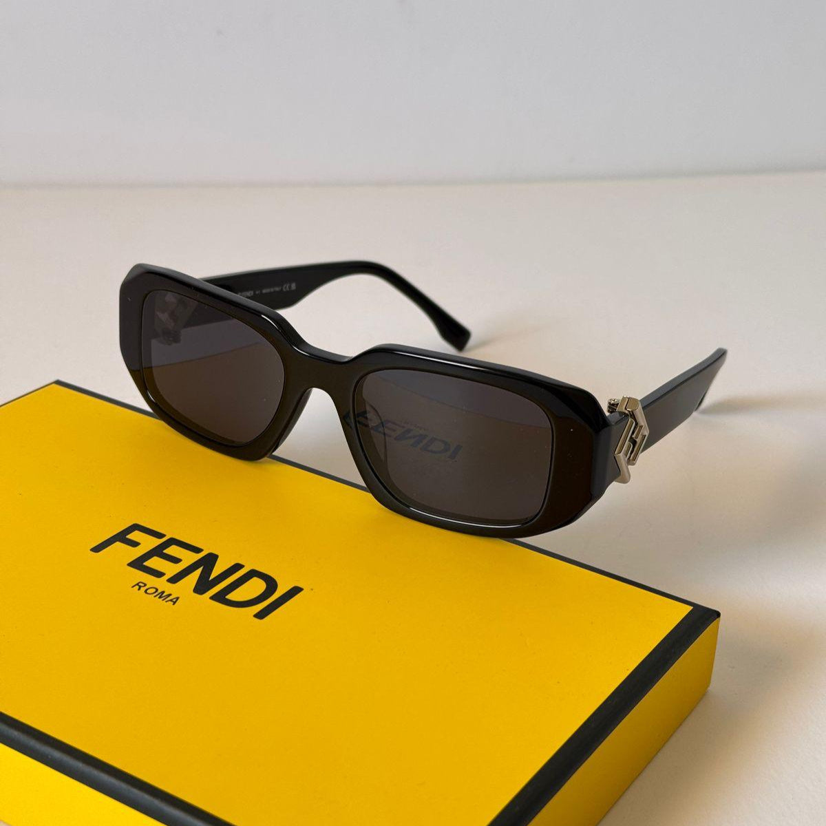 Fendi Style #8 Sunglasses