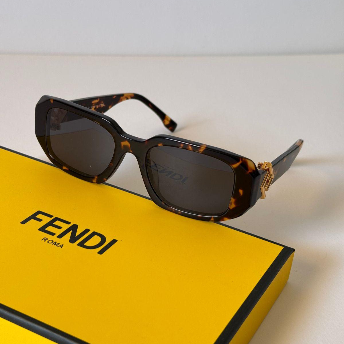 Fendi Style #8 Sunglasses