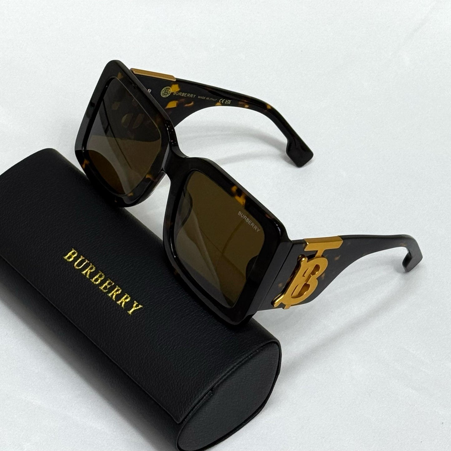 Burberry Style #2 Sunglasses