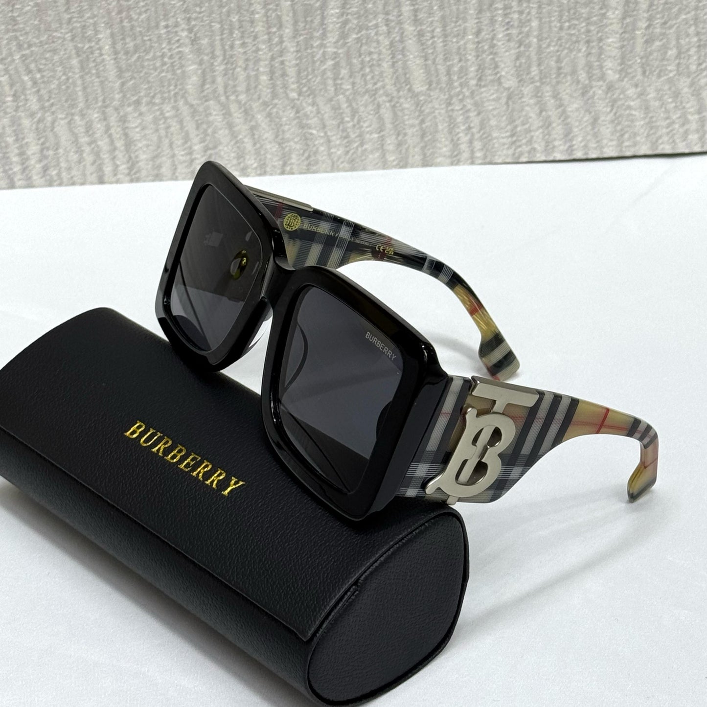 Burberry Style #2 Sunglasses
