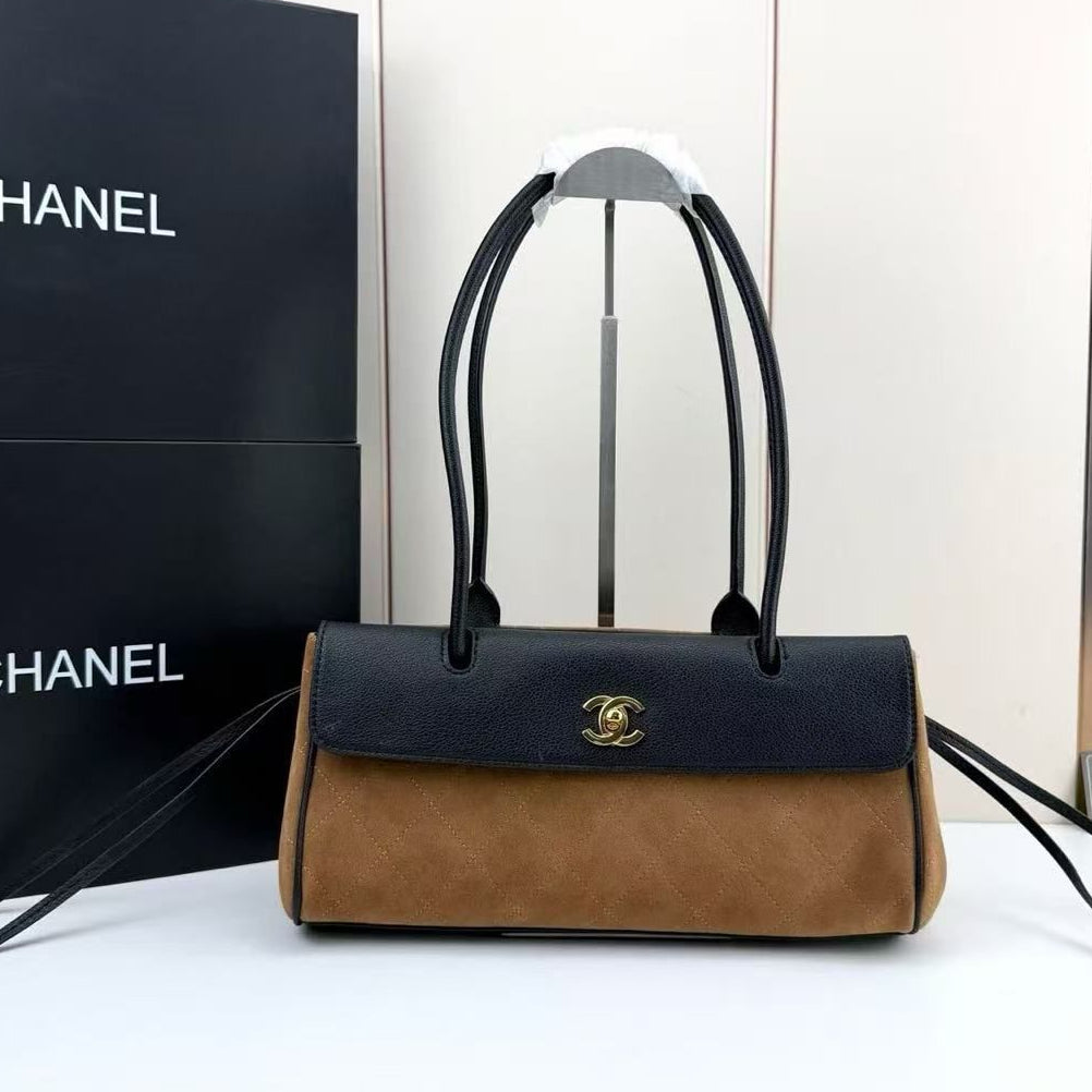 CHANEL Small Urban Essentials East-West Shopping Tote