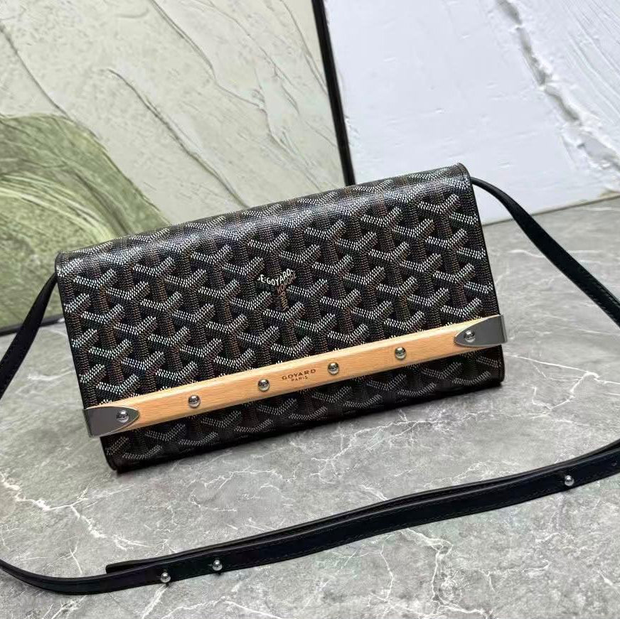 Goyard Monte-Carlo PM Clutch
