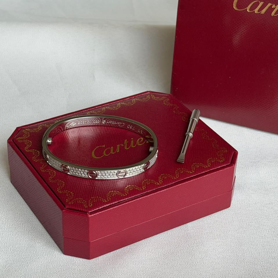 Cartier Love Bracelet Classic Model Paved