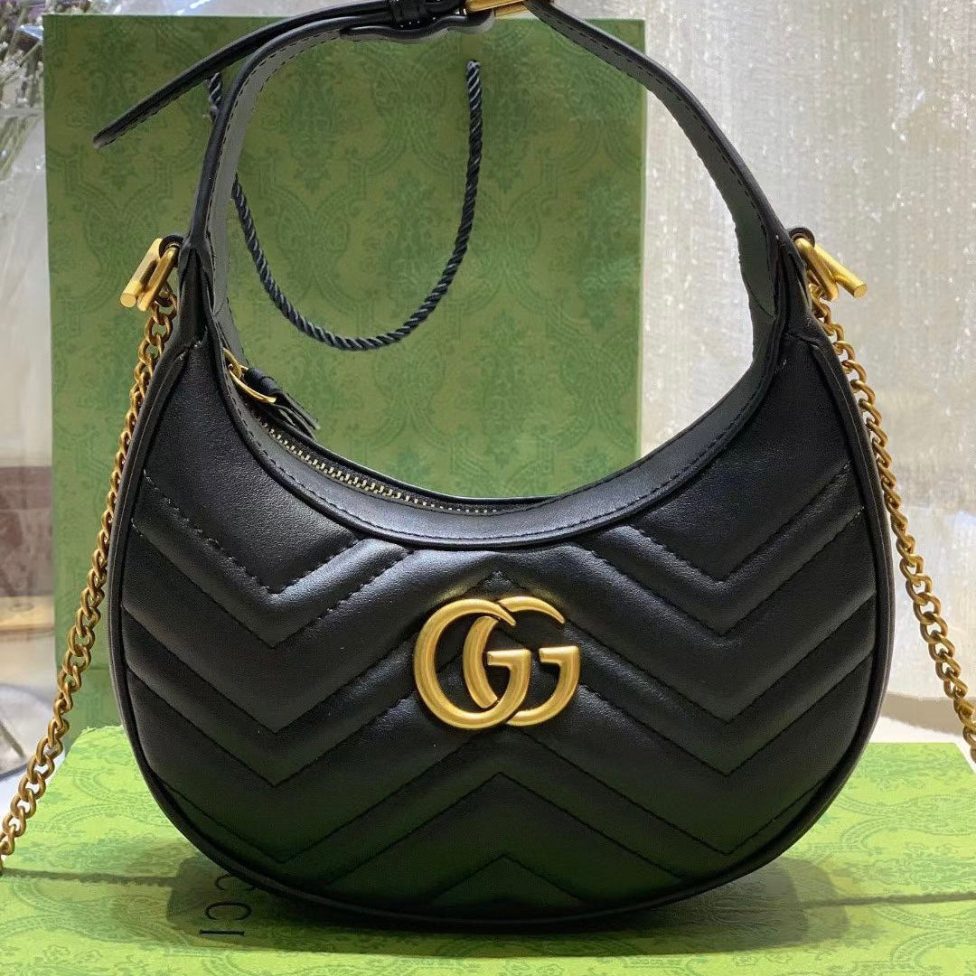 Gucci GG Marmont Half-moon shaped bag