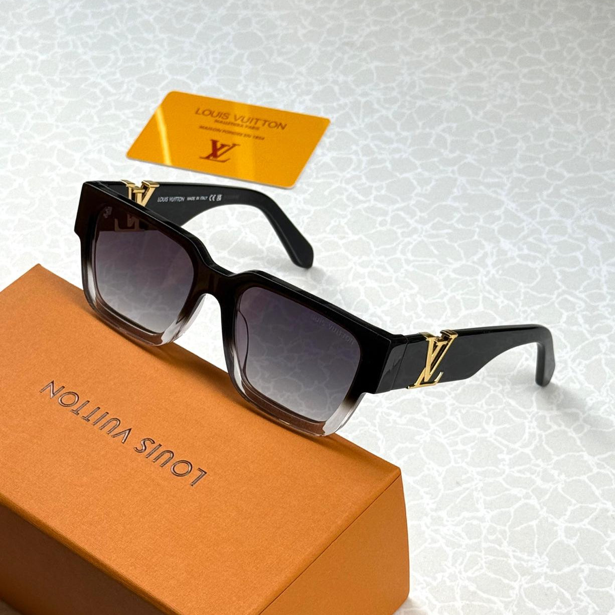 Louis Vuitton Style #23 Sunglasses