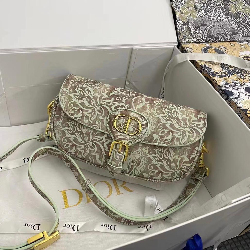 Dior Bobby East-West bag white in 2023