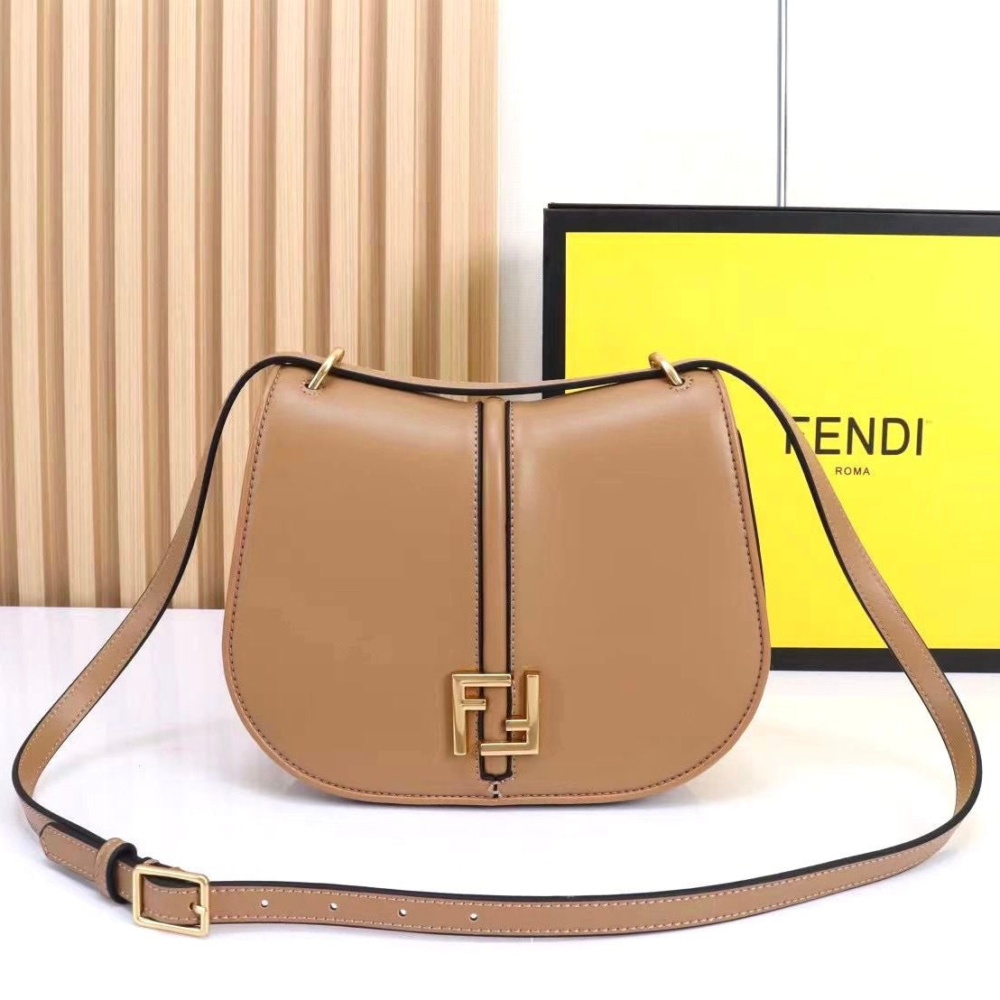 Fendi C`mon Bag