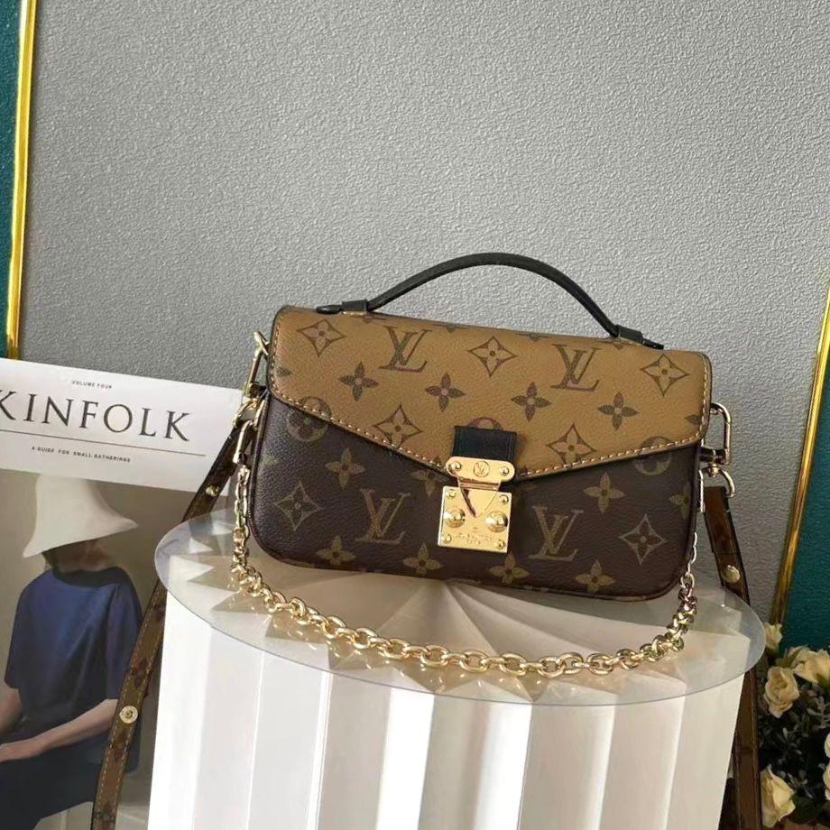 Louis Vuitton Pochette Metis Mini Bag