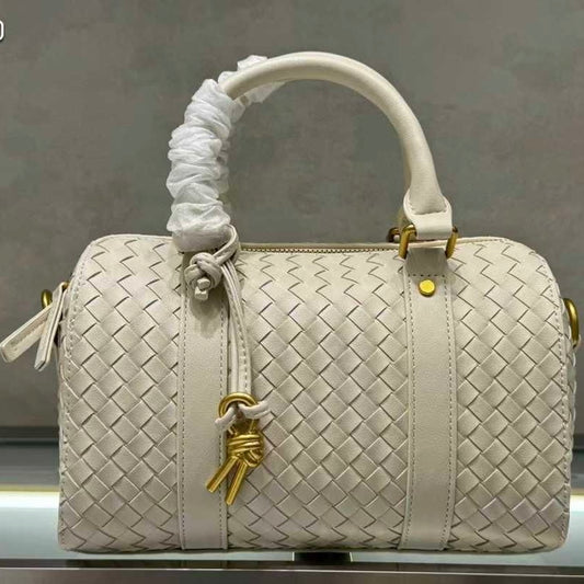 Bottega Veneta Convertible Boston  Intrecciato Nappa Bag