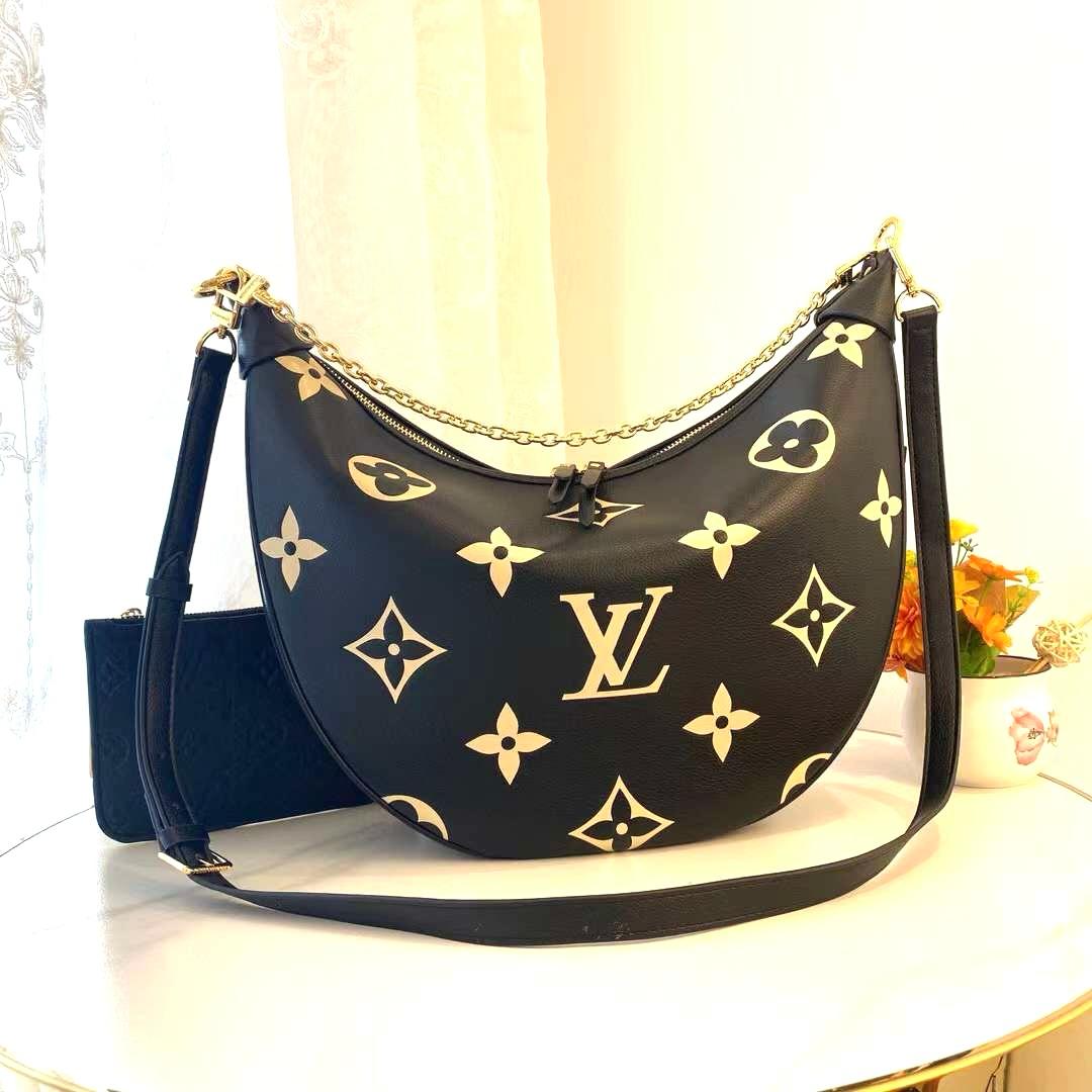 Louis Vuitton Loop hobo Bag