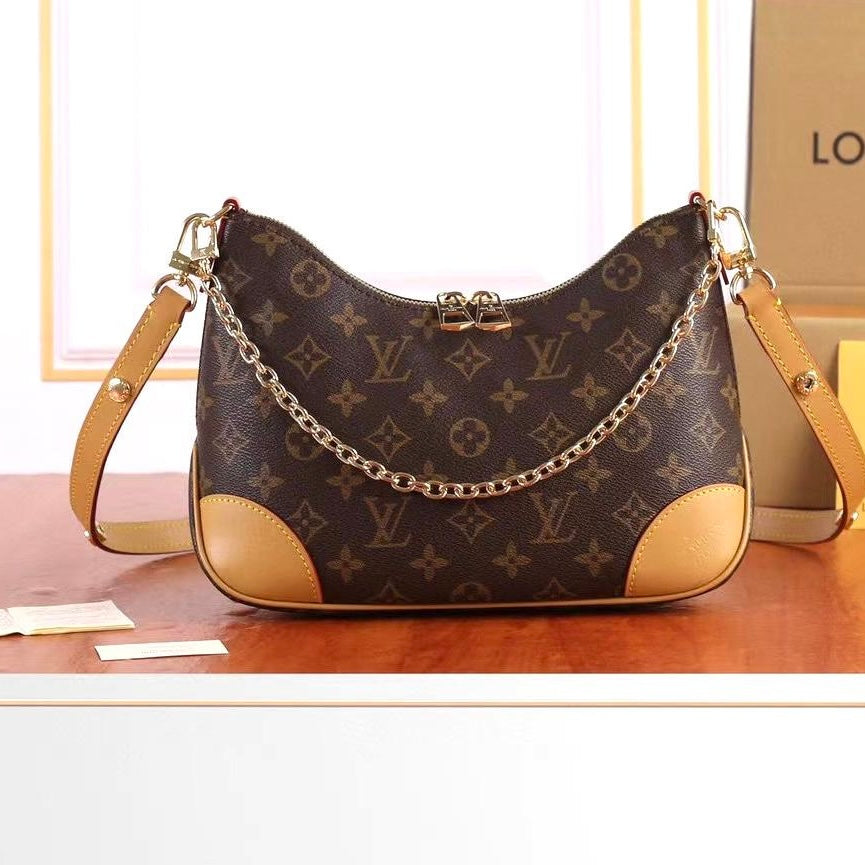 Louis Vuitton Boulogne NM Bag