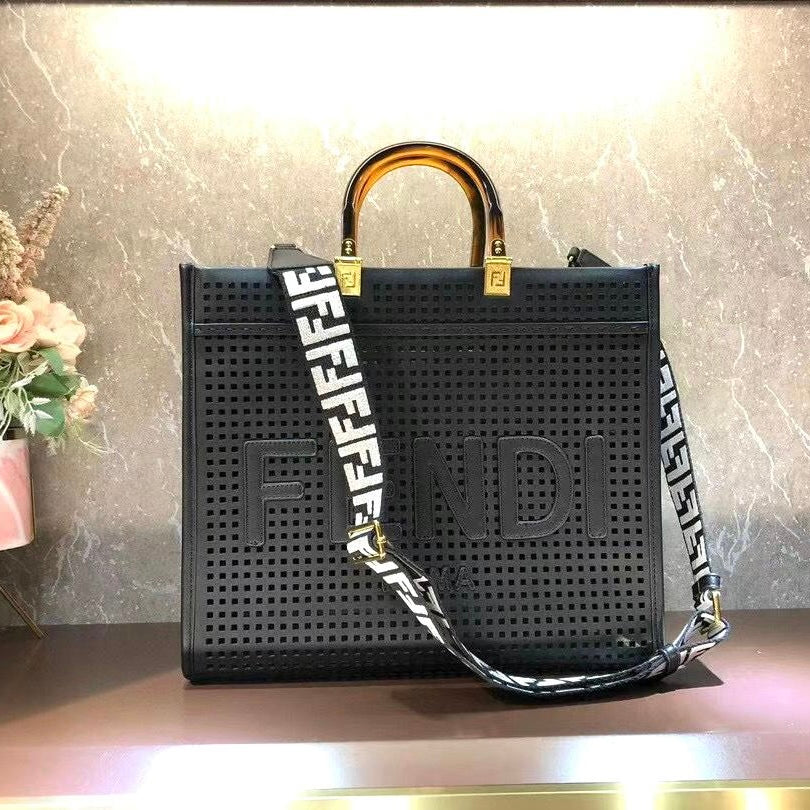 Fendi Sunshine Shopper Medium Style#2 Bag