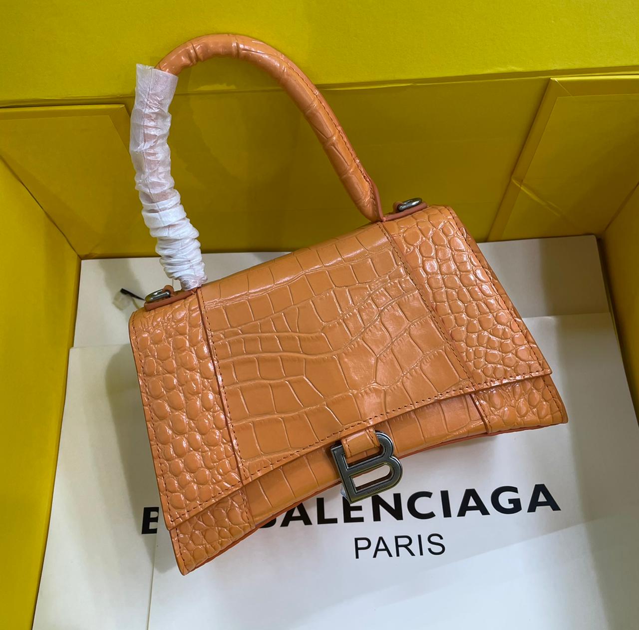 Balenciaga X GG Supreme Medium Bag