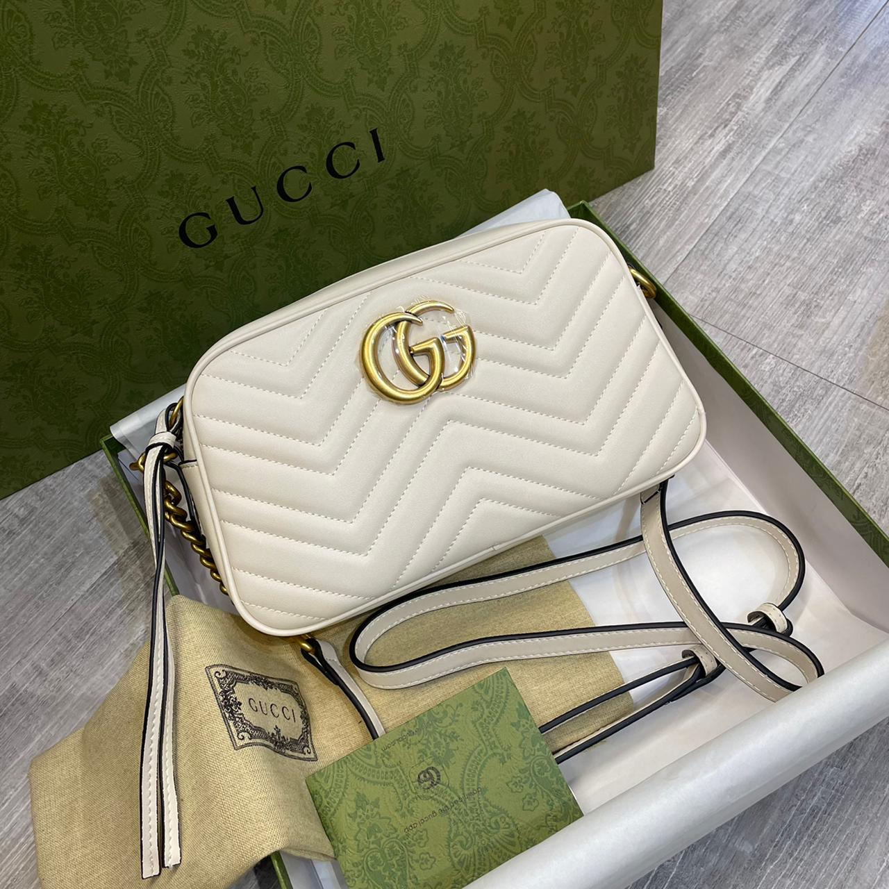 GG Marmont Small Shoulder Bag