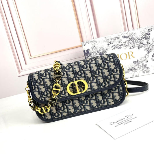 Dior Montaigne Avenue Small Bag