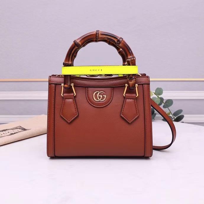 GUCCI Diana Mini Tote Bag