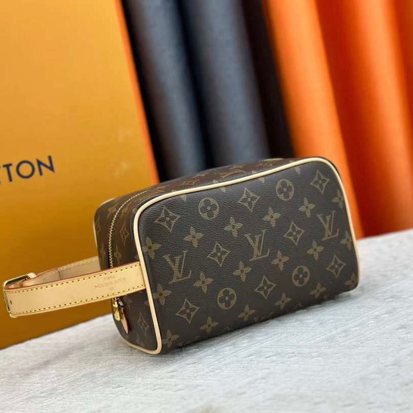 Louis Vuitton Small Pouch Bag