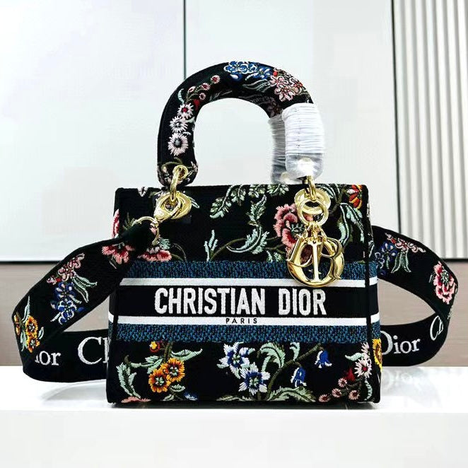 Dior Medium Lady D-Lite Bag