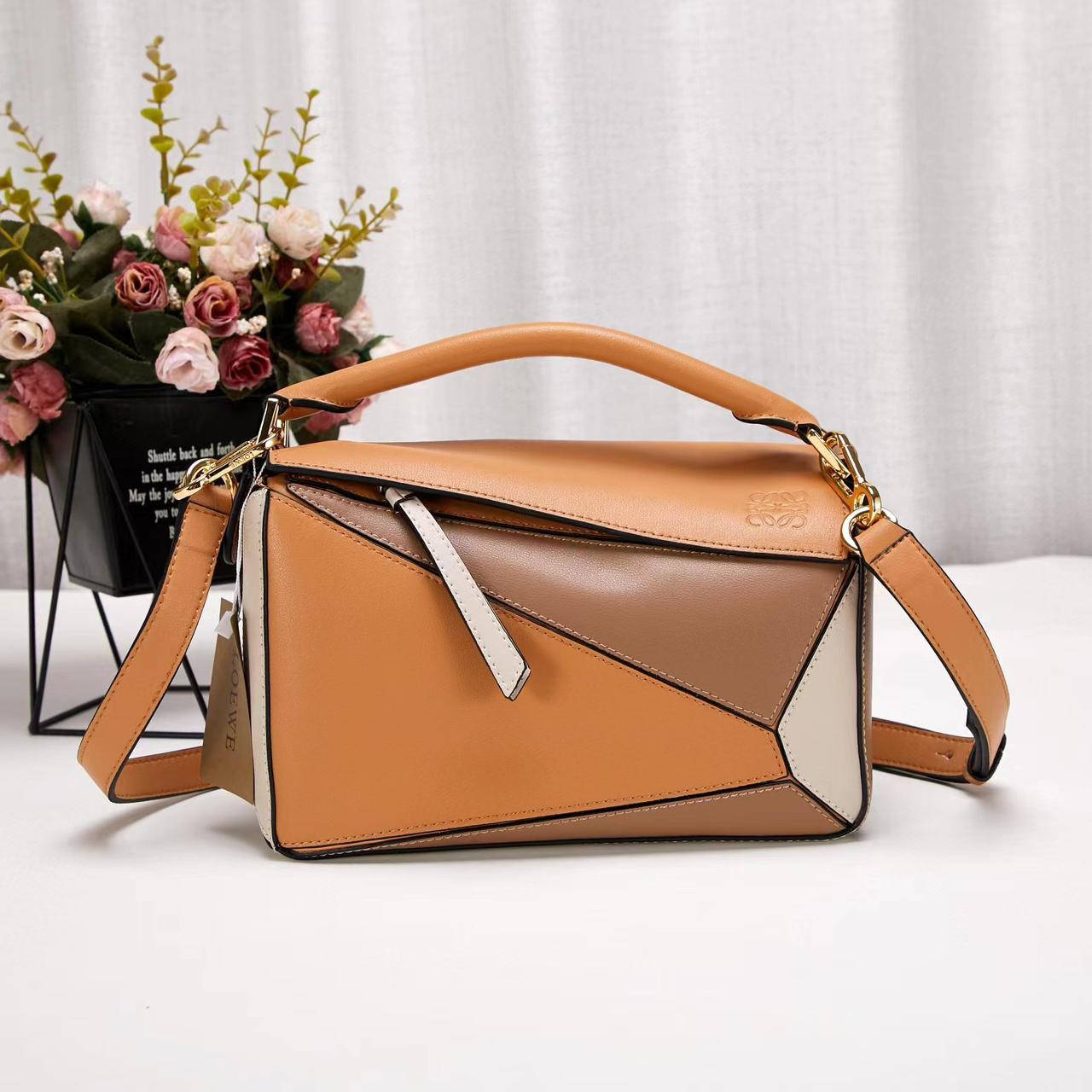 Loewe Puzzle Medium Bag