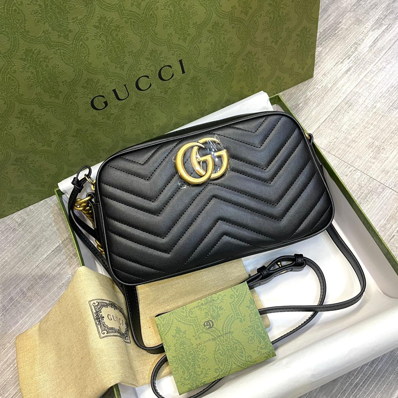 GG Marmont Small Shoulder Bag