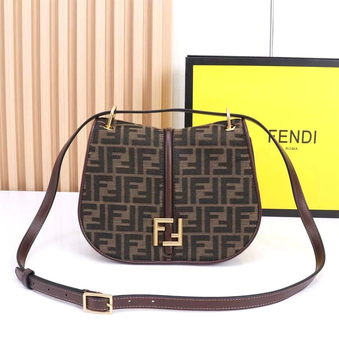 Fendi C`mon Bag