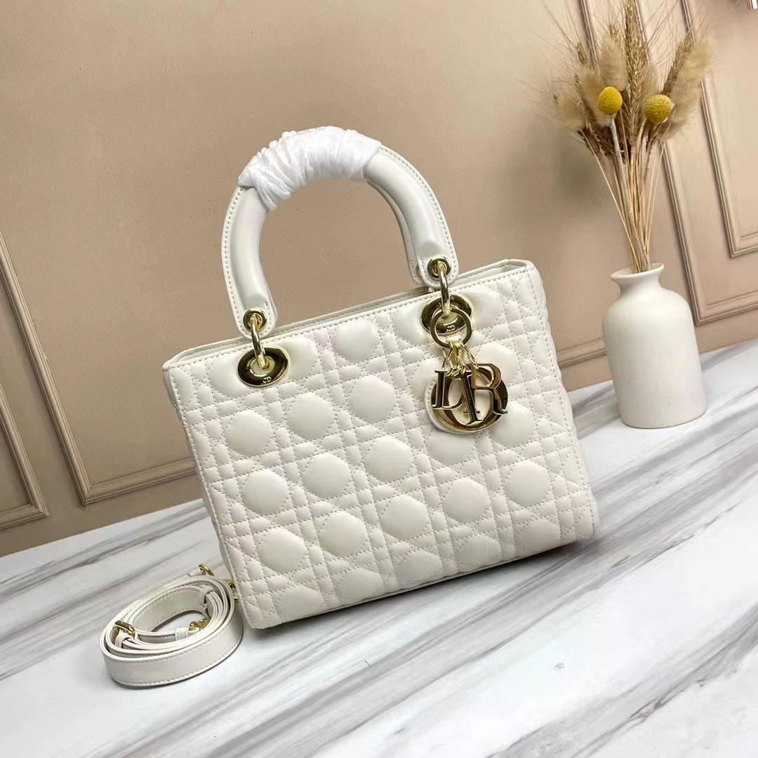 Lady Dior Medium Bag