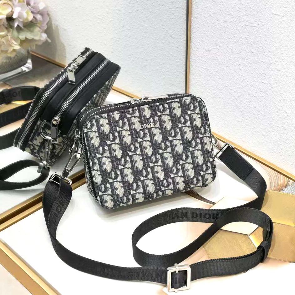 Dior Pouch With Strap Bag