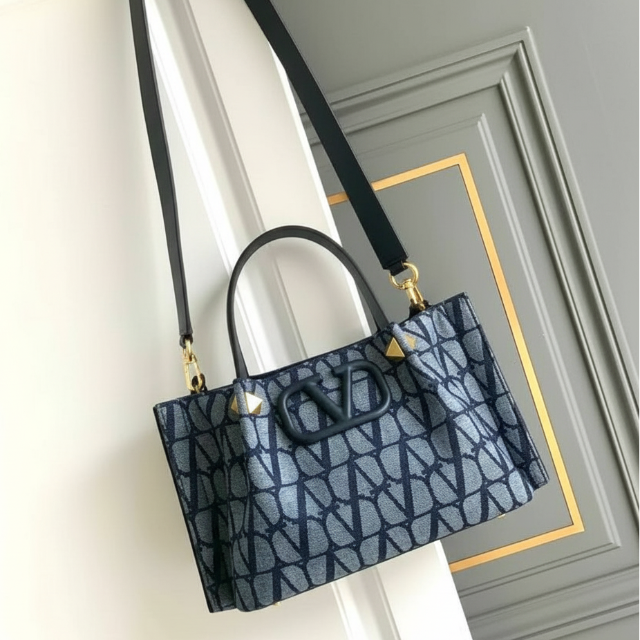 Valentino Garavani Style #4 Bags