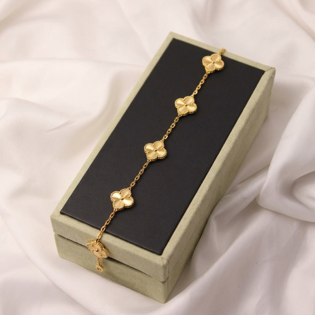 Van Cleef & Arpels Vintage Alhambra 5 motifs bracelet
