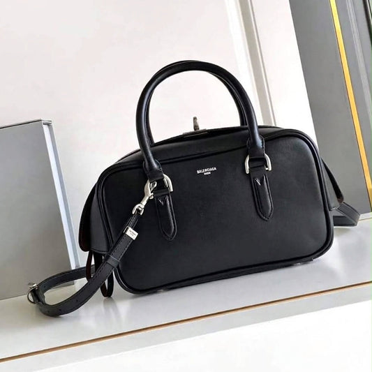 Balenciaga Le 7 Bowling Bag