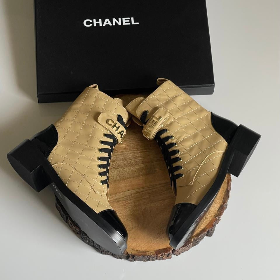 Boots Model #19 – Devoshka