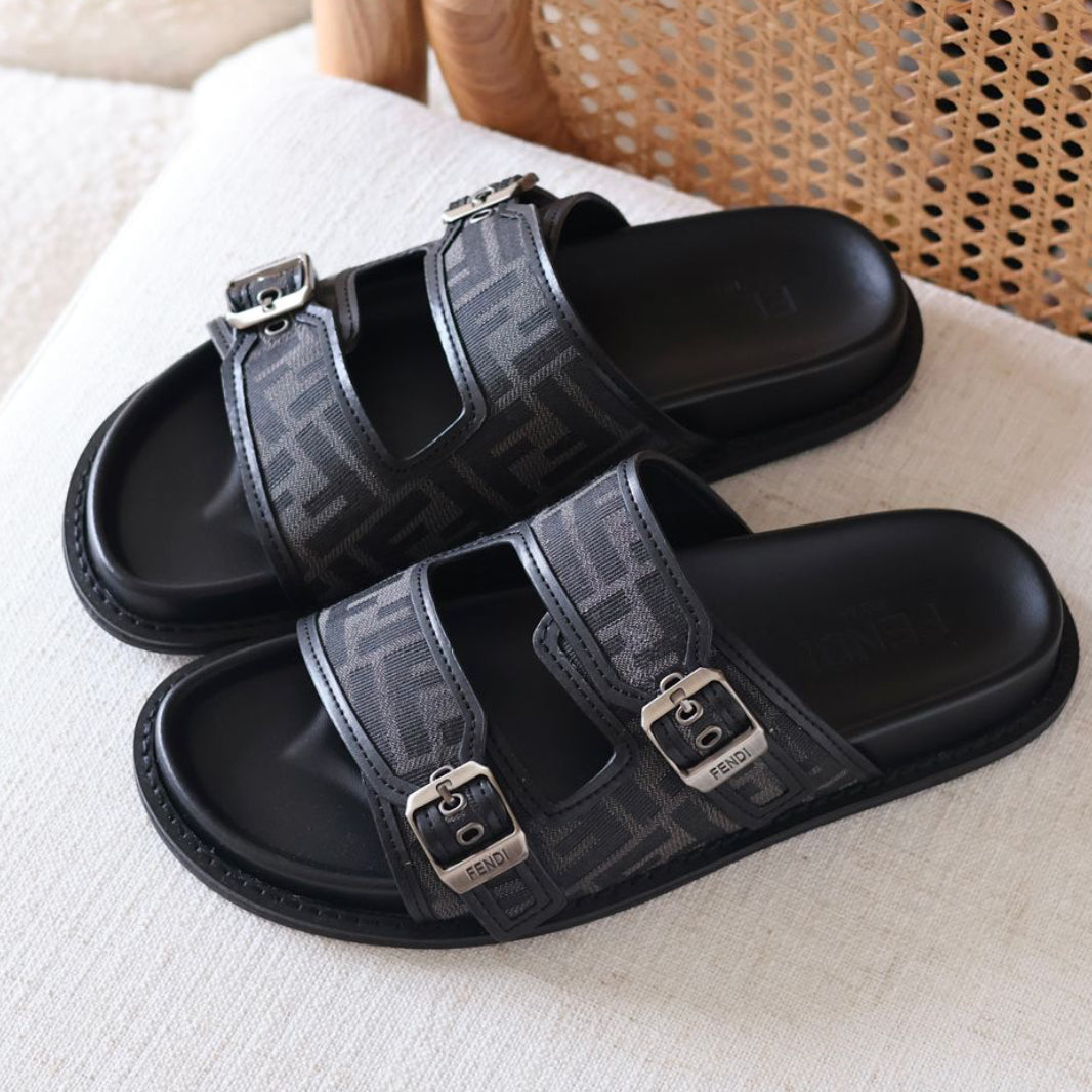 Fendi slippers Men