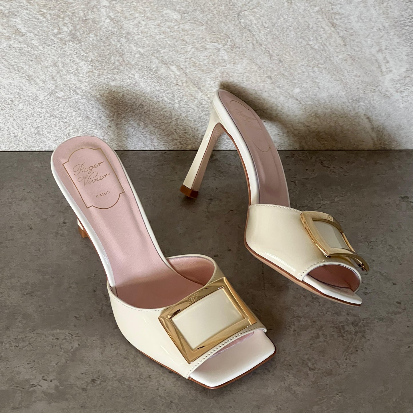 Roger Vivier Style#5 Shoes