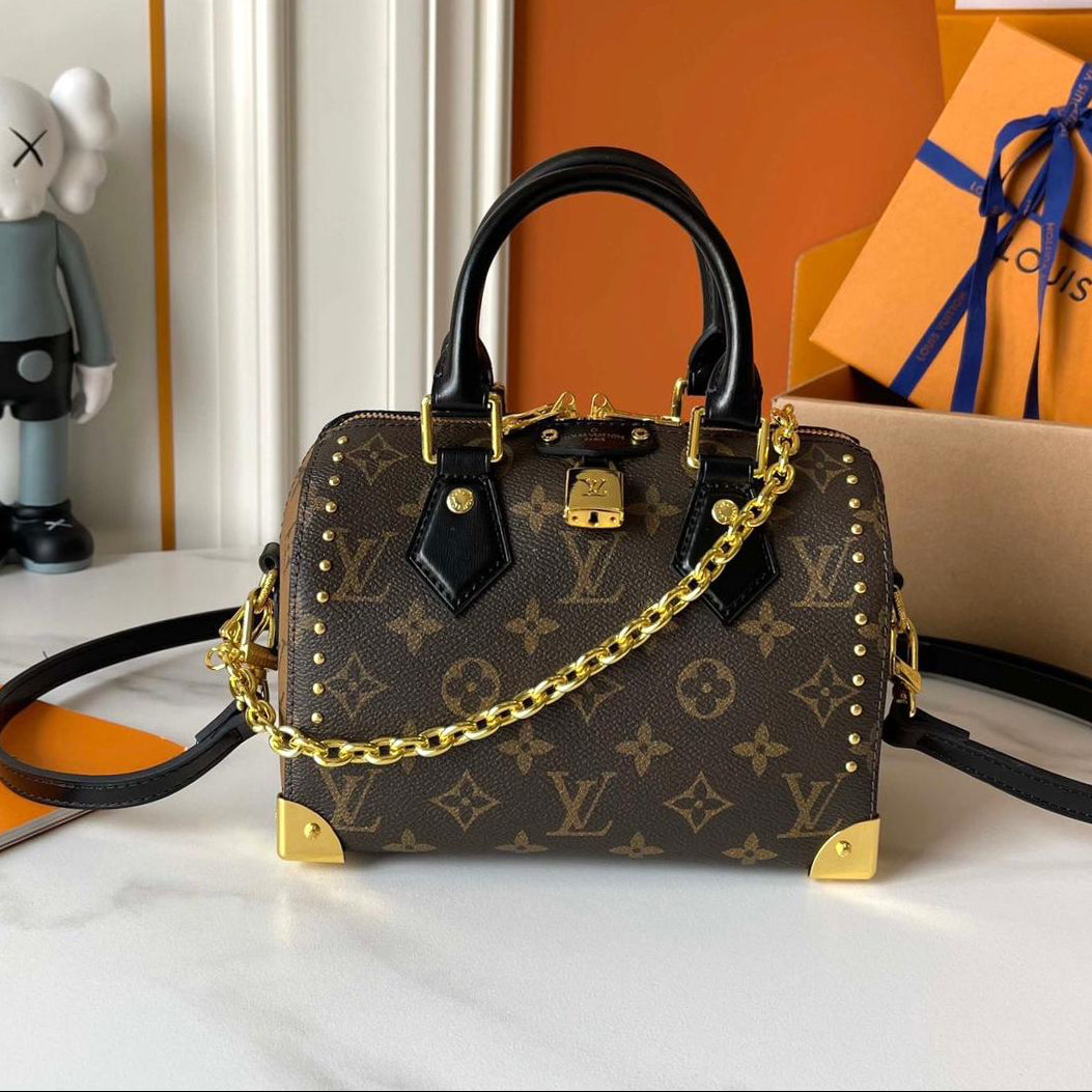 Louis Vuitton Style #18 Bags