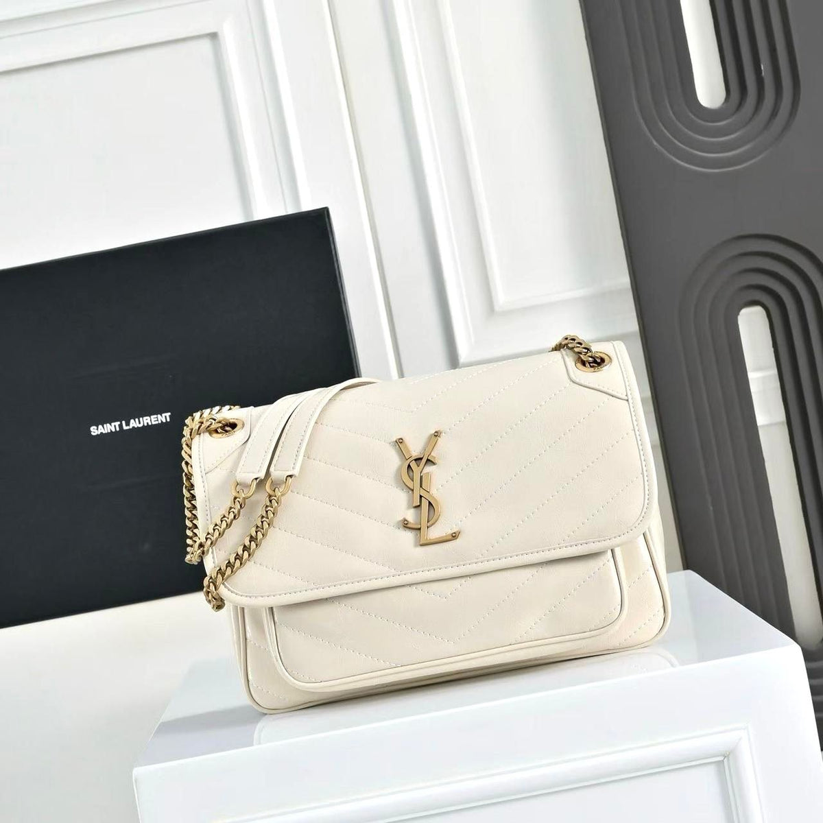 Saint Laurent Women's Niki Medium Shoulder Bag
