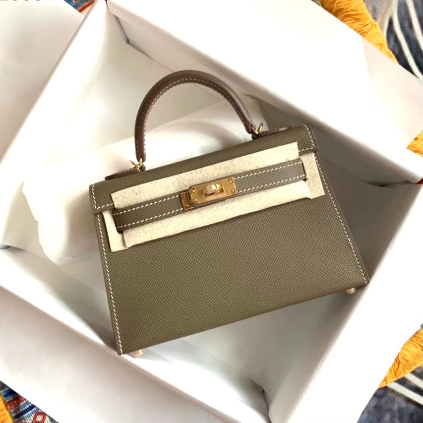Hermes BN Kelly Togo Caviar 21CM Bag