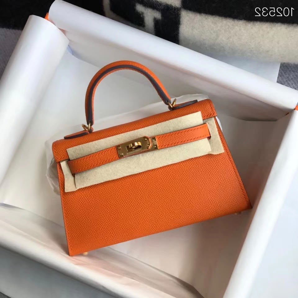 Hermes BN Kelly Togo Caviar 21CM Bag
