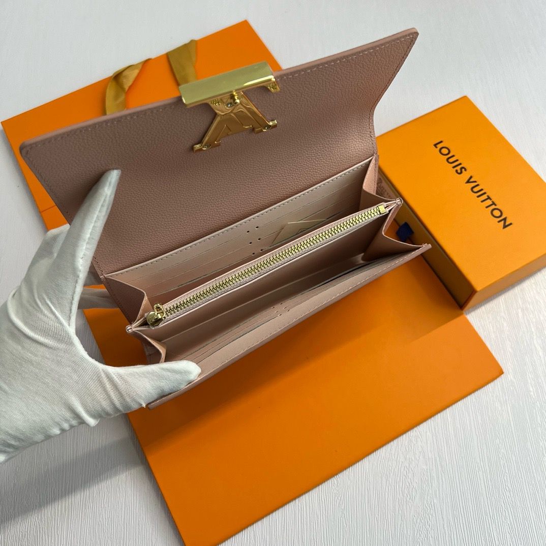 Louis Vuitton Wallets Style #31