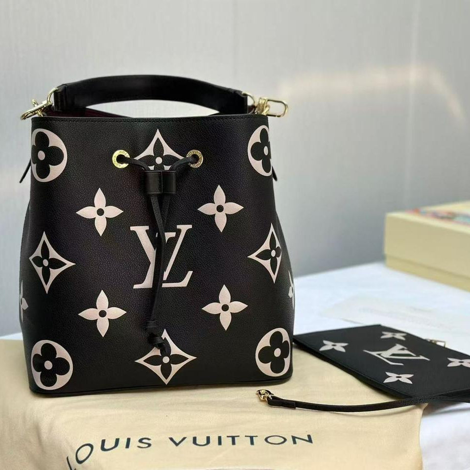 Louis Vuitton Style #92 Bags