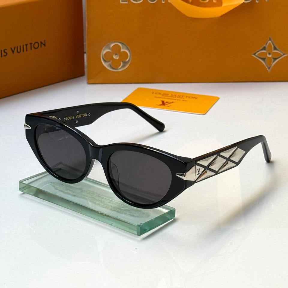 Louis Vuitton Style #24 Sunglasses